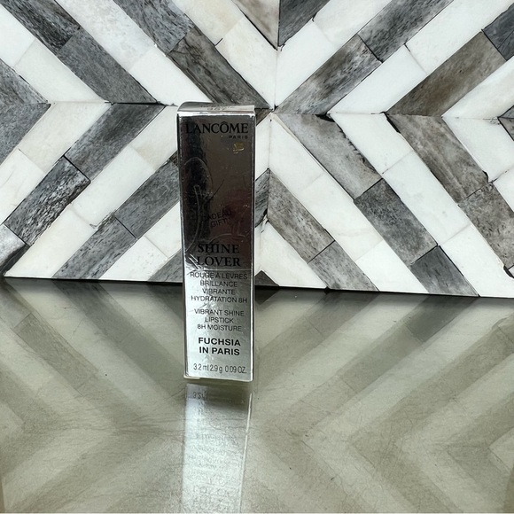 Lancôme shine lover lipstick FUNCHSIA IN PARIS - Picture 3 of 3